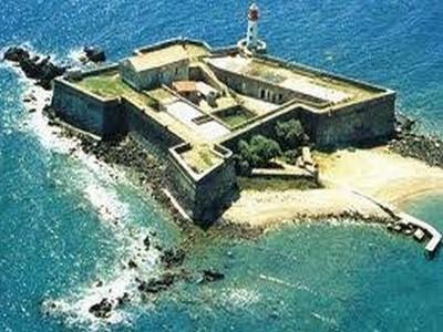 Fort brescou location mobil home carabasse vias mediterannee